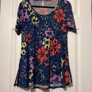 LulaRoe Perfect T